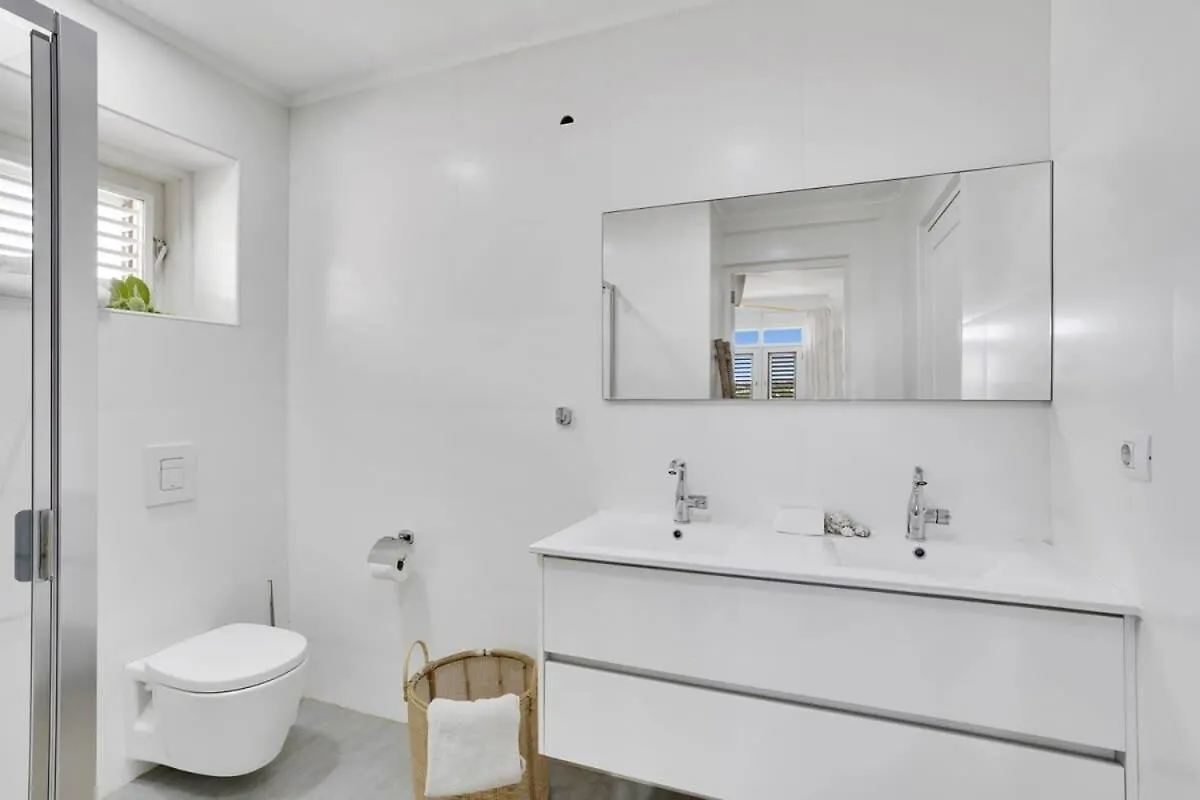 Playa Lechi Penthouse With Full Ocean View Apartment