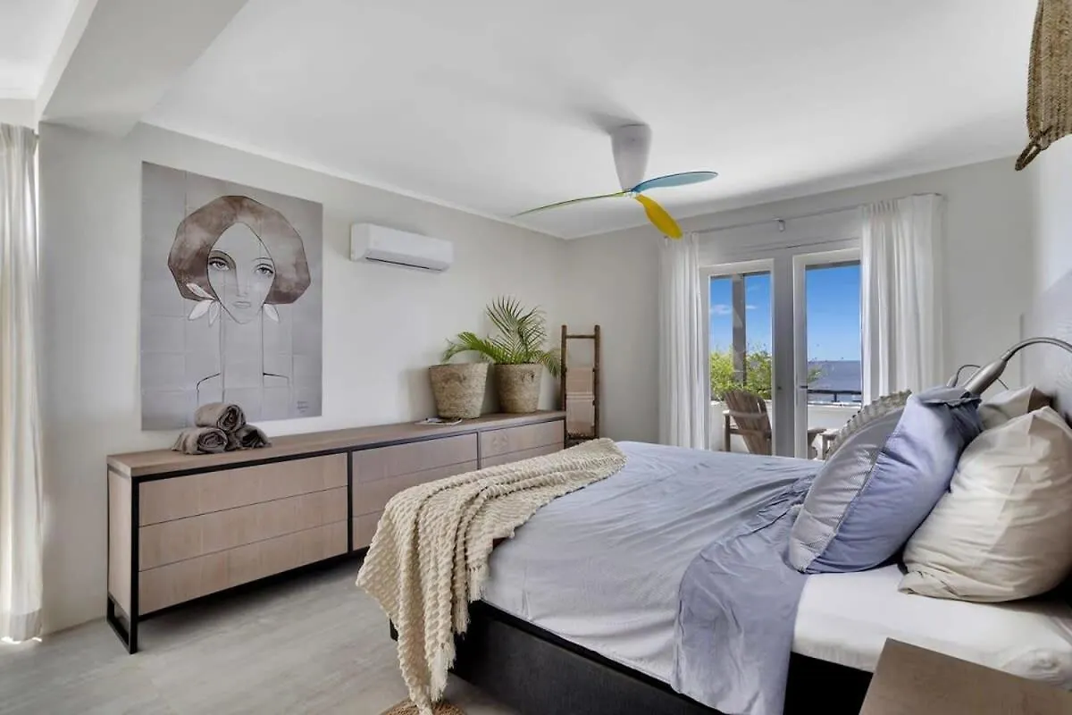 Playa Lechi Penthouse With Full Ocean View Apartment  Kralendijk (Bonaire)