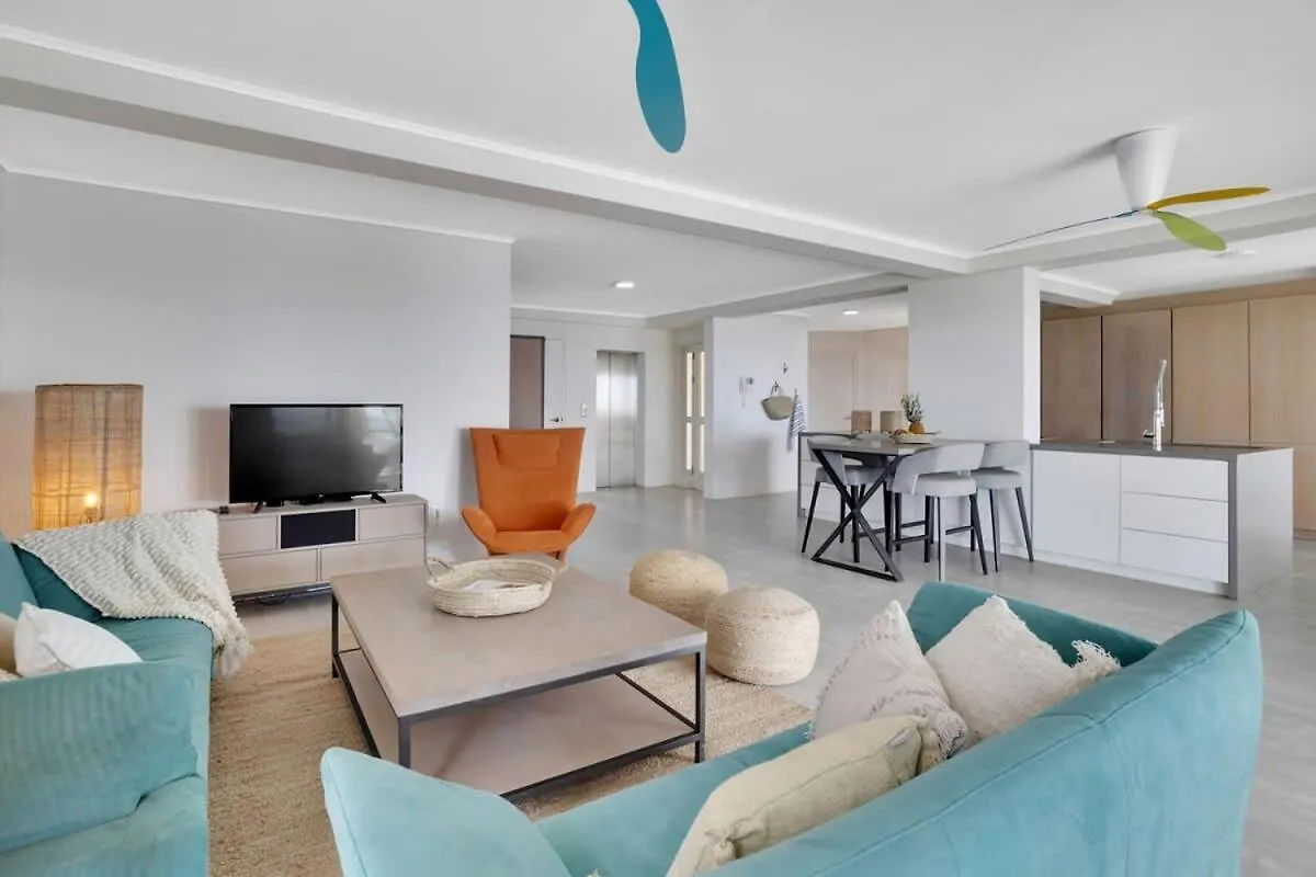 Playa Lechi Penthouse With Full Ocean View Apartment Bonaire, Saint Eustatius and Saba